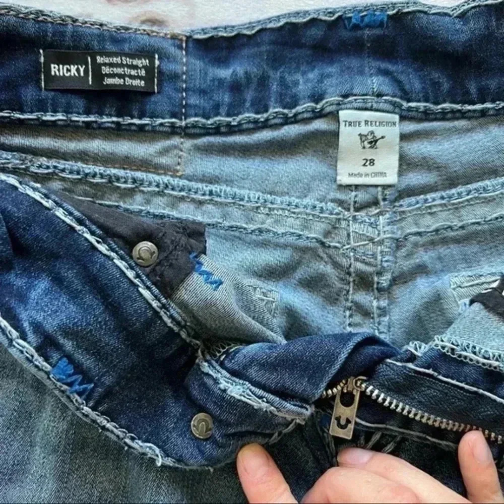 True Religion Men Ricky Straight Flap Super T Relaxed Cut Off Denim shor… - Picture 3 of 15